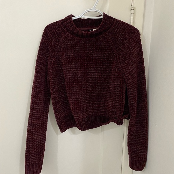 H&M Waffle Sweater - Picture 2 of 3